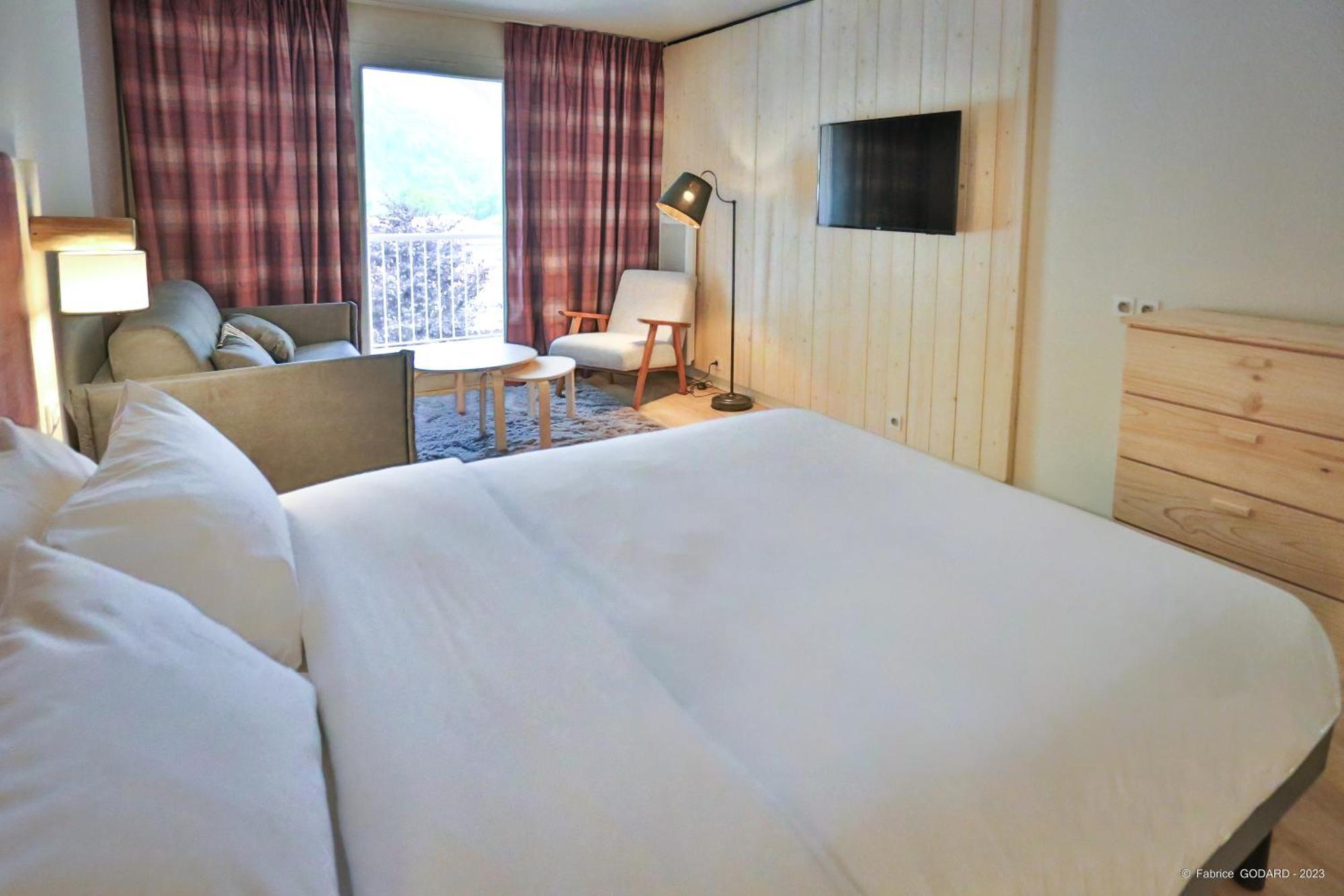 Hotel Le Refuge Des Sources Дінь-ле-Бен Екстер'єр фото